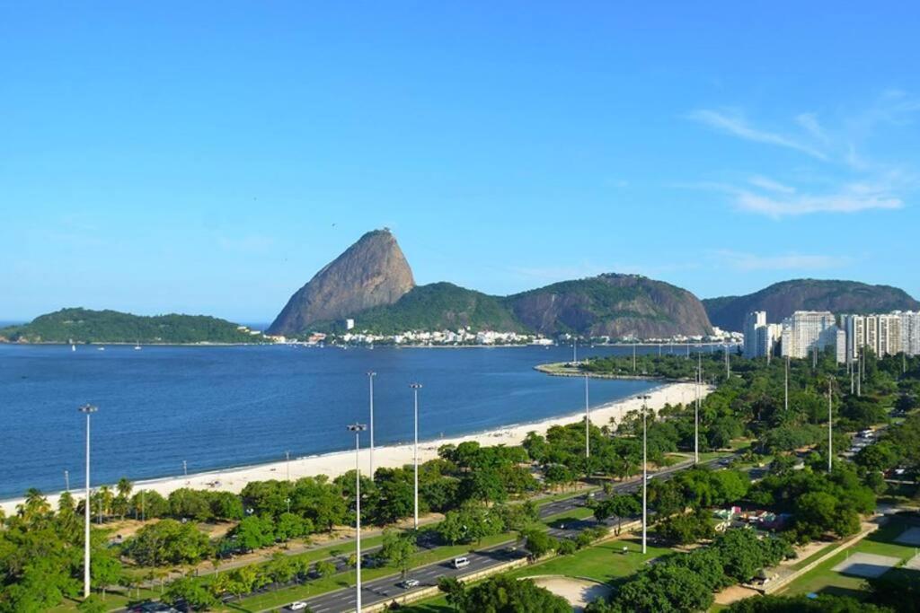 Loft Com Vista Pro Pao De Acucar! A/c, Wi-fi, Tv *